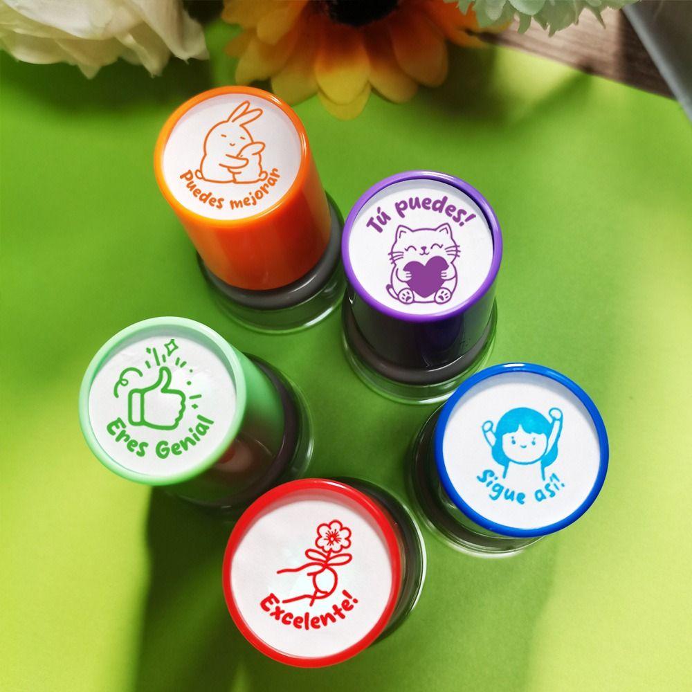 5Pcs Set Award Teacher Seal Stamp Cute Animals Encourage Students Spanish Seal Durable Praise Homework Correcting Stationery