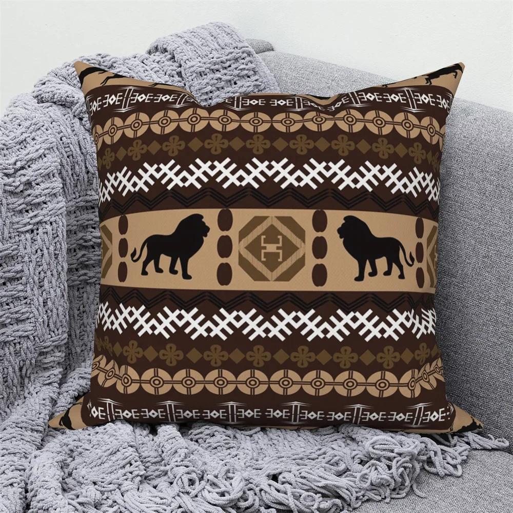 Vintage Pillowcase Medieval Ethnic Pattern  Polyester Decorative Cushion Cover Home Sofa Decoration