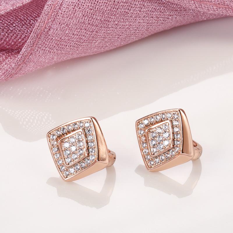 Ins trendy zircon earrings for women, fashionable personality, simple design, diamond earrings