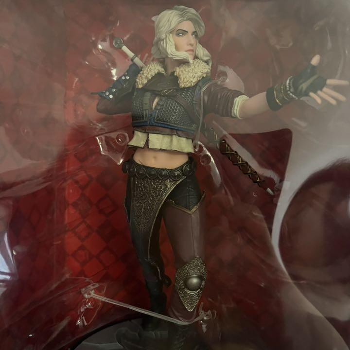 [USED] The Witcher 3 Ciri Figure