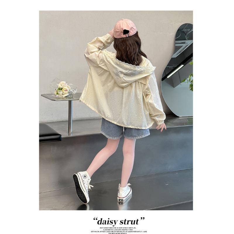 Girls Lace Trim Hooded Lightweight Breathable Upf50 Sun Protection Jacket