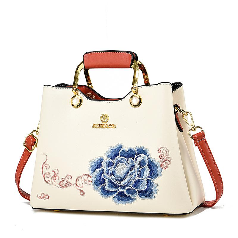 

Elegant Embroidered Peony Red Handbag Crossbody Bag for Wedding Mother-in-law Fashionable Chinese Style Women s Tote Bag белый