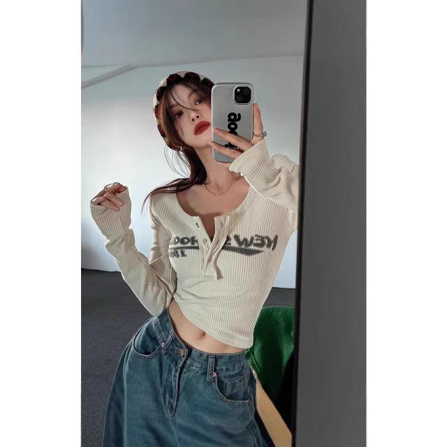 

Chic Trendy Long-Sleeve Crop Top for Women - Spring Collection XL