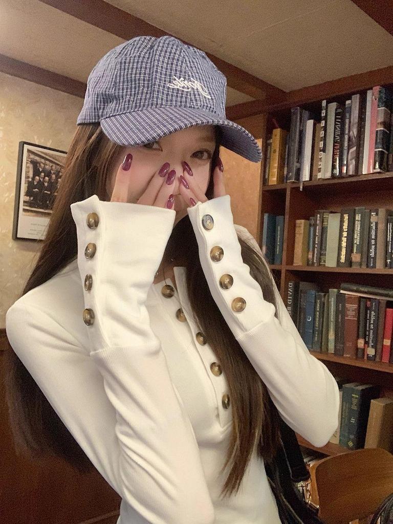 Women's Korean Style Henry Collar Button Long Sleeve Slim Fit T-shirt - Autumn/Winter Waist Cinched Sweet Spicy Girl Top