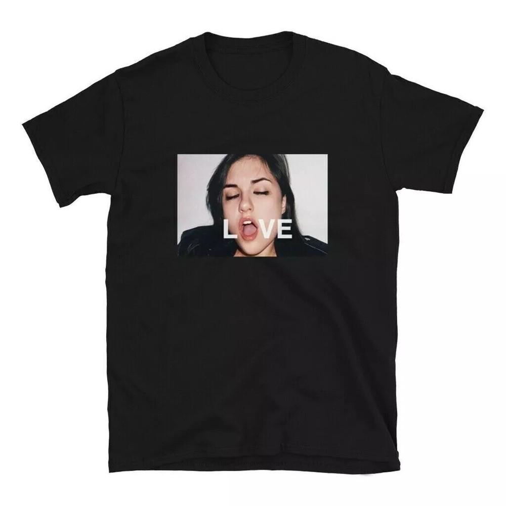 Sasha Grey Любовь Унисекс Футболка Унисекс Футболка M