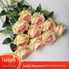 Bouquet de roses artificielles