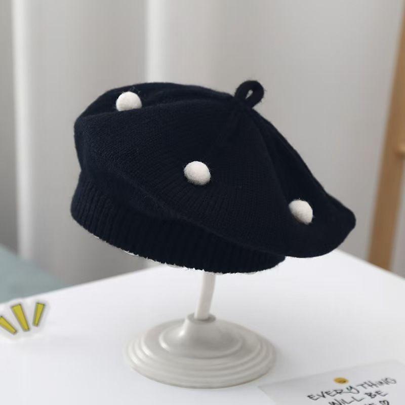 1 szt. Uroczy pasek miś ciepła czapka beanie jednolity kolor dzianinowy beret dla dzieci dziewcząt jesień zima artysta malarz czapki