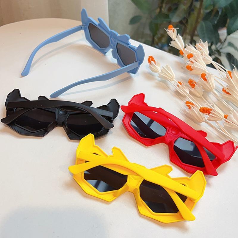 Children'S Sunglasses Cool Handsome Boy Female Cartoon Transformers Sunglasses Baby Funny Toy Sunshade Photo Glasses