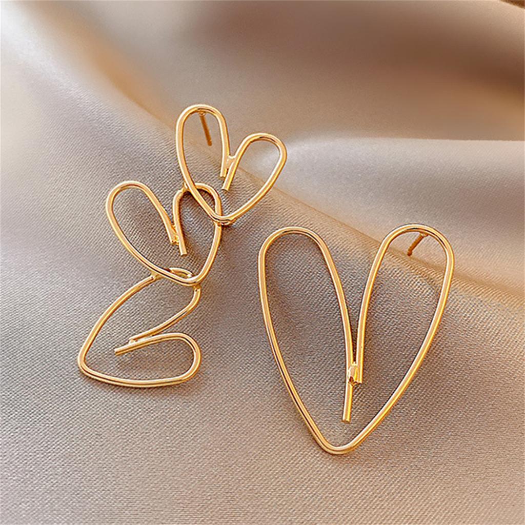 Korean Asymmetric Hollow Black Heart Dangle Earrings For Women Temperament Exaggerated Love Heart Drop Earrings Wedding Jewelry