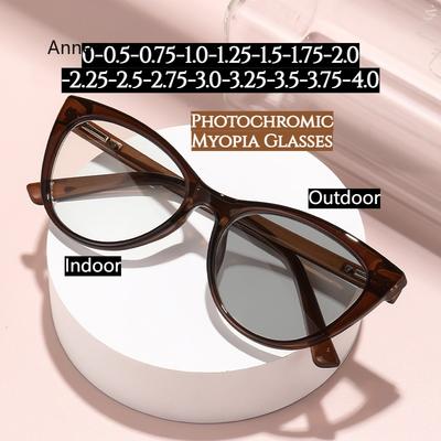 Ladies Trendy Photochromic Myopia Glasses Fashionable Cat Eye Frame Anti Blue Light Eyewear Stylish Women Minus Sight Glasses