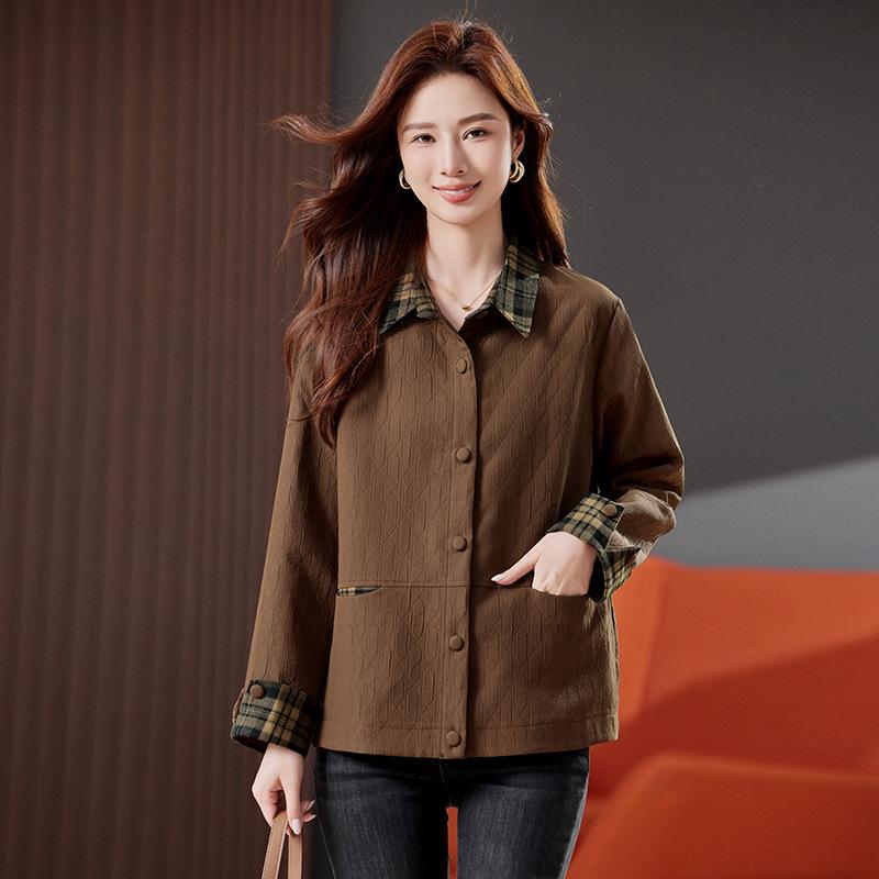 

Женская короткая куртка в корейском стиле пэчворк в клетку с воротником-стойкой, осень 2024 L 55-63kg кофейный