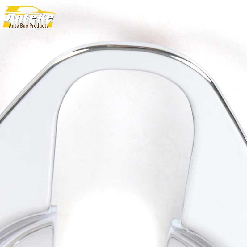 Tiguan 10-16 Jasný kroužek do prohlubně dveří a kryt konzoly proti poškrábání