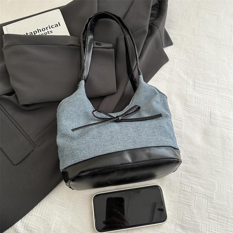 

Винтажная джинсовая портативная сумка-корзина для овощей женская 2025 новая трендовая корейская нишевая сумка-тоут большой вместимости сумка под мышкой