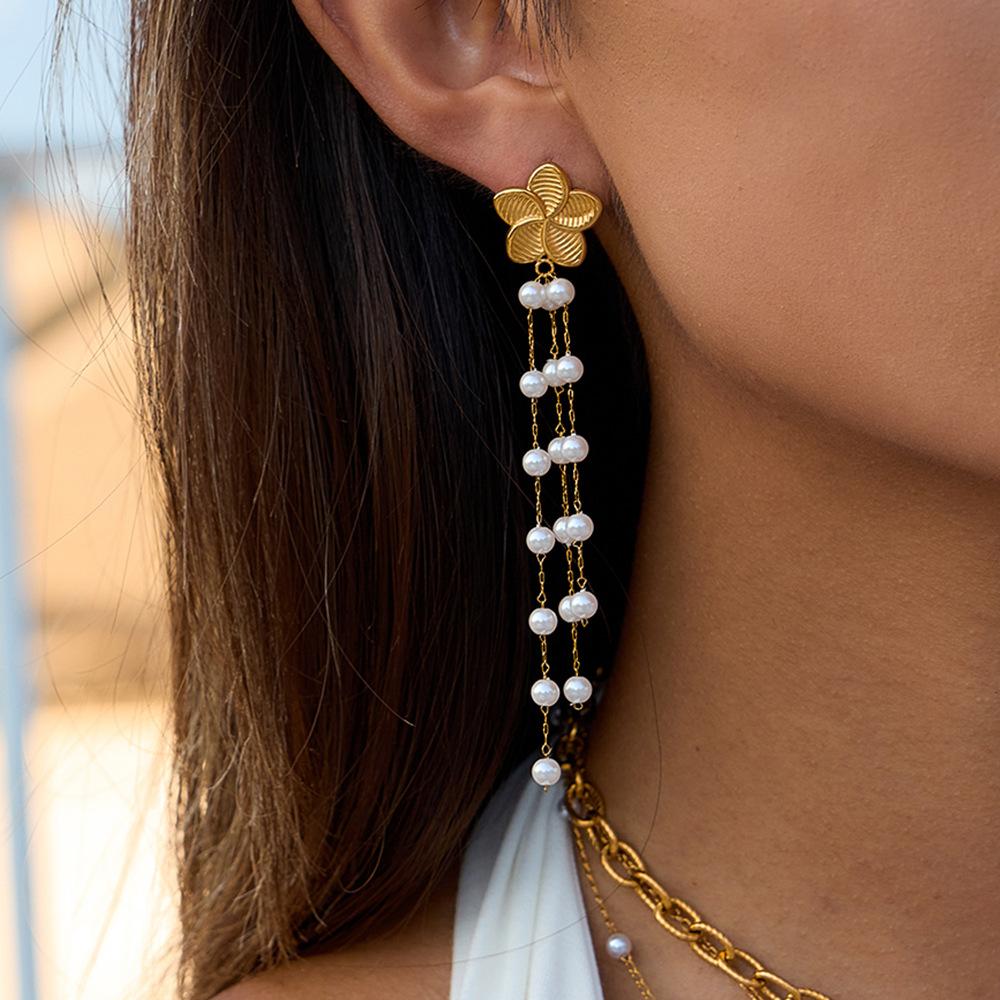 Design Sense Sweet Style 18K Gold, Freshwater Pearl Paper Clip Pendant Fringed Earrings Earrings