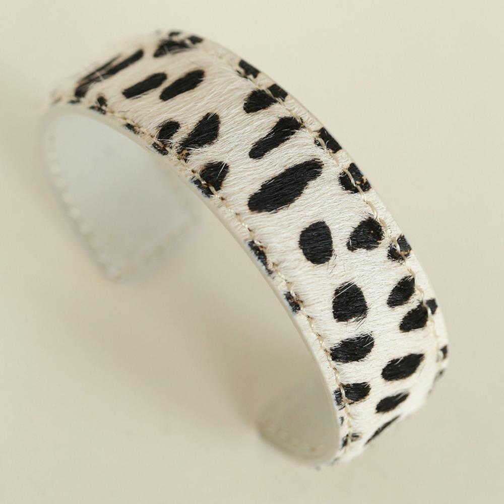 Stitched Real-leather Horsehair Bracelet Furry C-shaped Open Bracelet Leopard Print Bangle  Gift