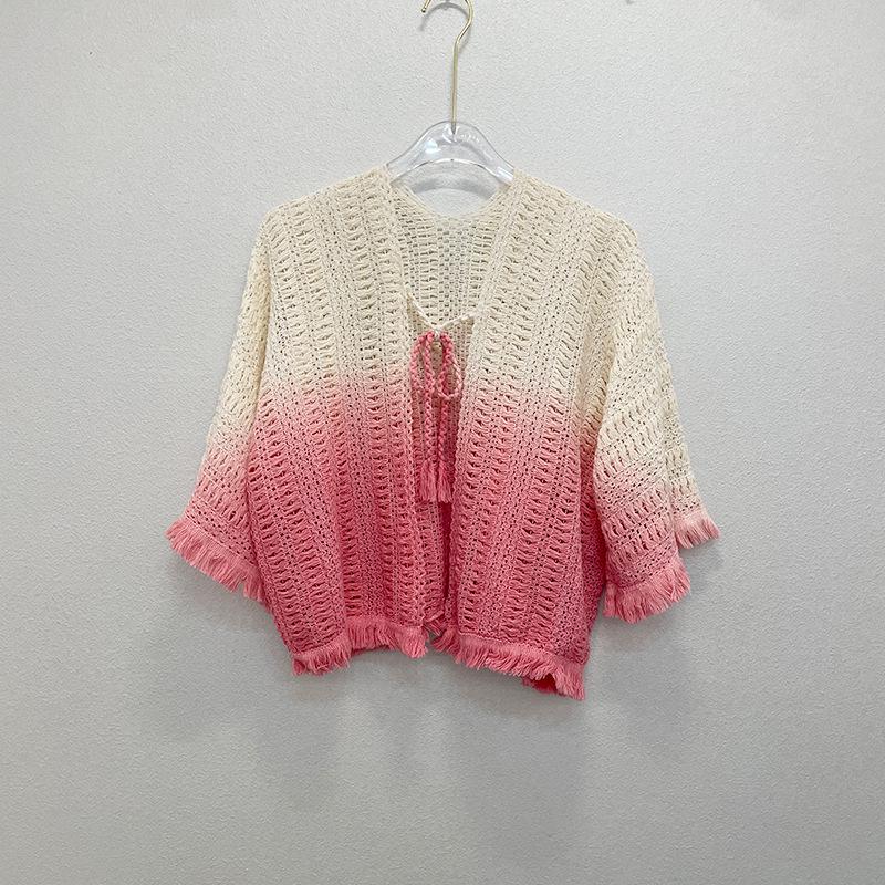 Gradient Tie-Dye Ethnic Shawl Cape - Knitted Women's High-End Travel Outerwear