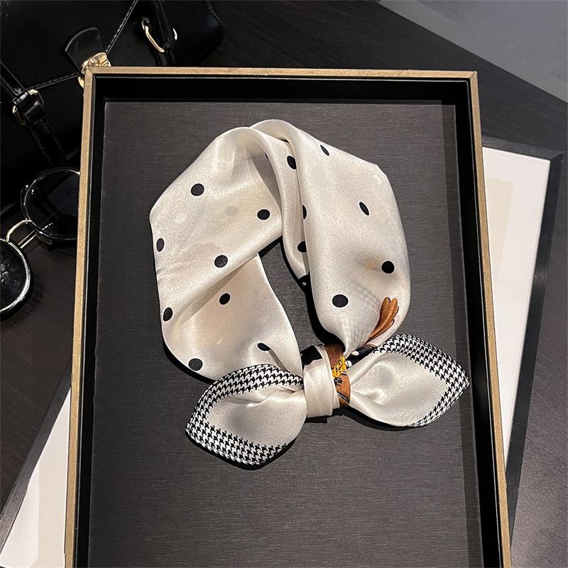 

Luxury 100% Silk 53*53cm Horse Print Square Scarf Women Soft Satin Hairband Neckerchief Office Hijab Headband Foulard Gift 53x53cm