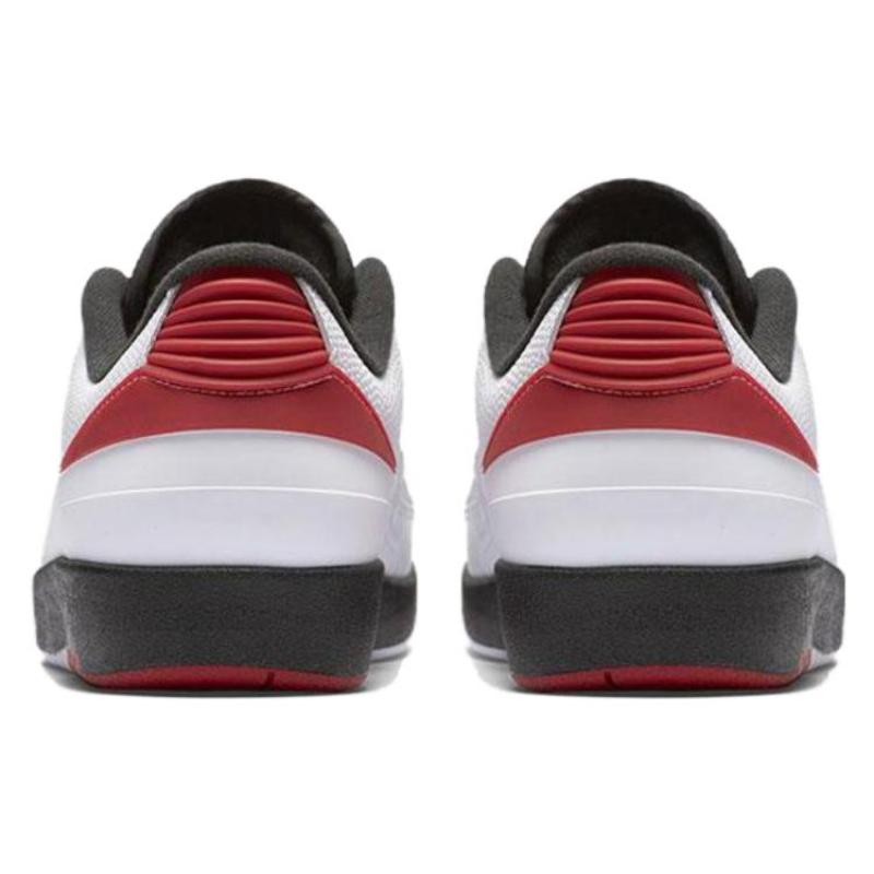 Jordan 2 Retro Low Chicago 2016 Jordan 832819-101