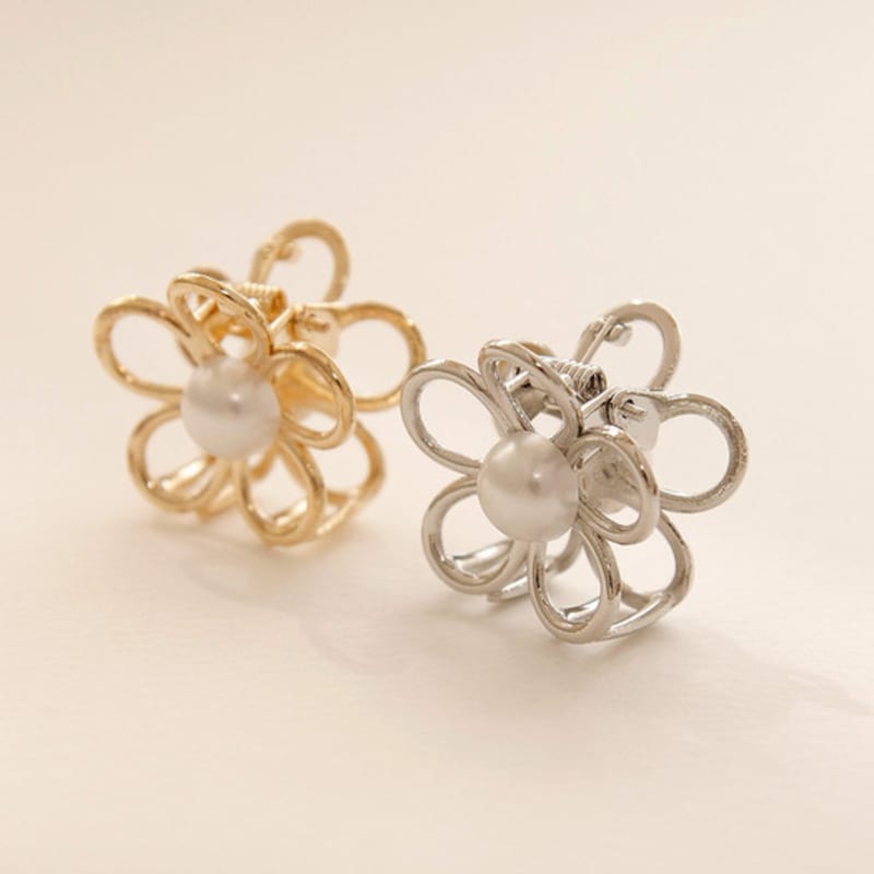 

J.Lauren Metal Pearl Flower Point Hair Claw Clip H01021 gold