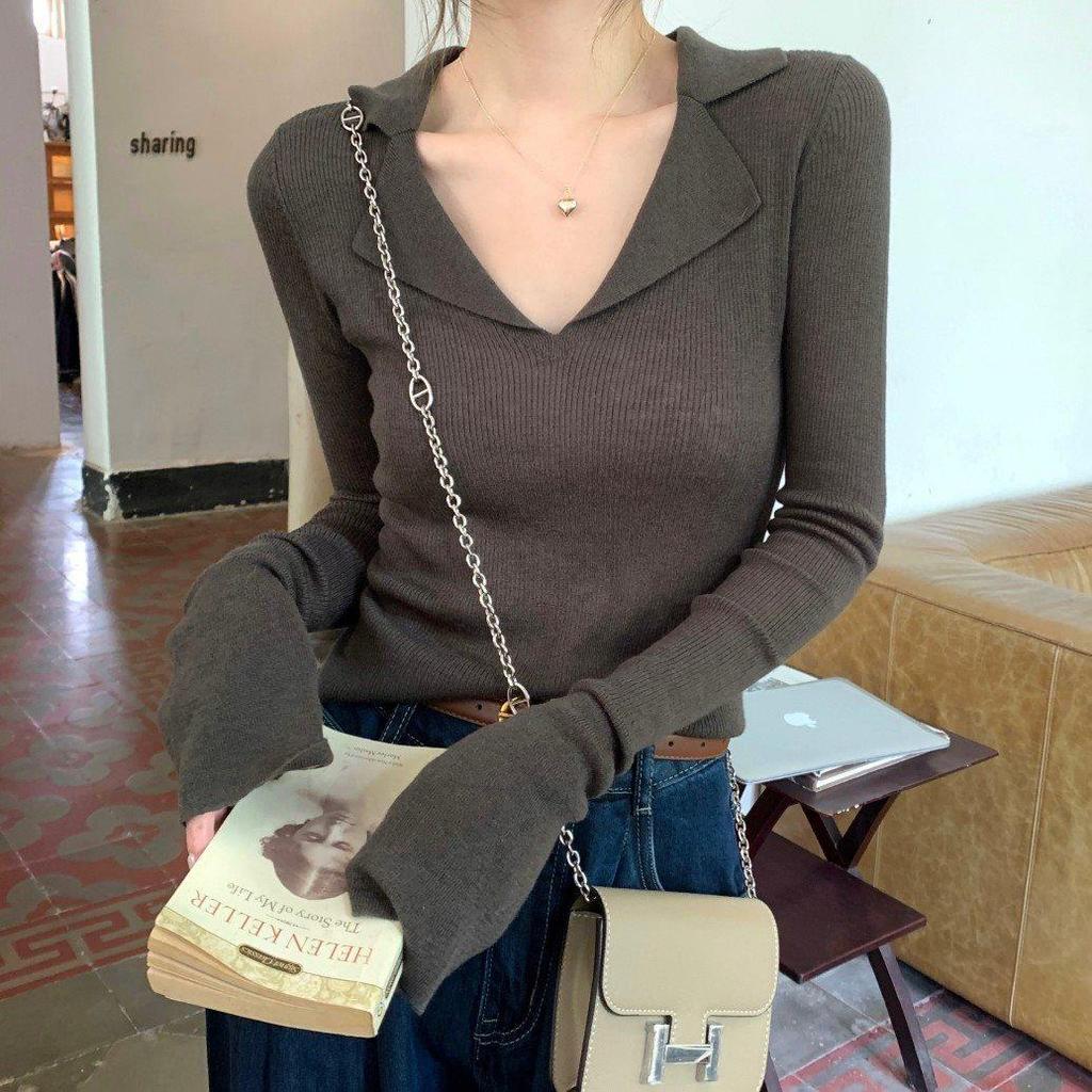 Women's V-Neck Polo Collar Knit Sweater for Spring/Autumn