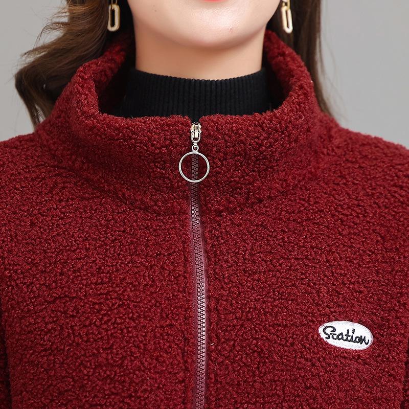 Kuschelige Lammfelljacke: Plüschige, verdickte Winterbekleidung für Frauen mittleren und höheren Alters