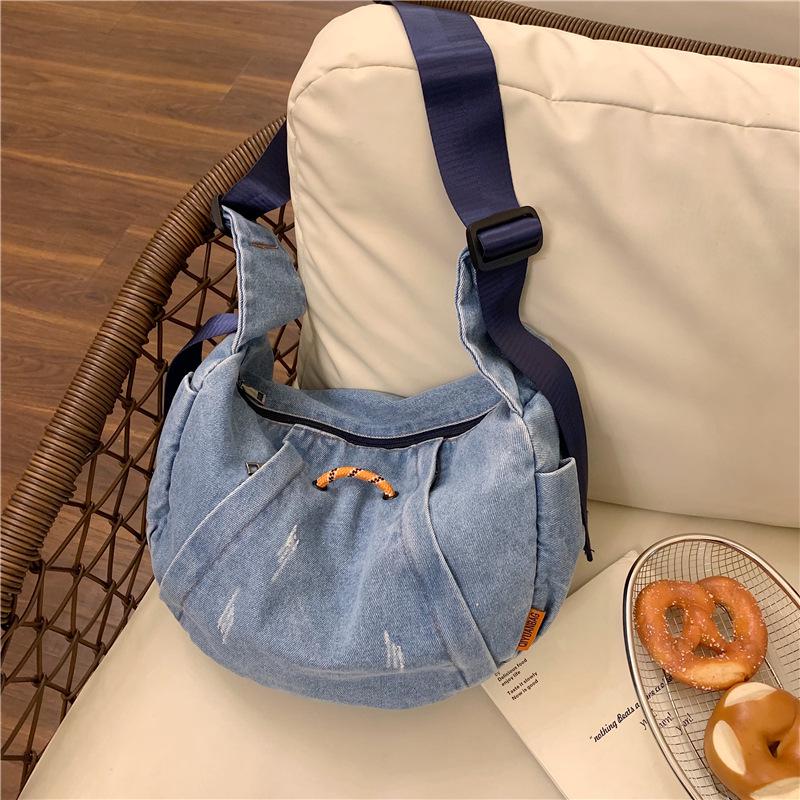 

Trendy Denim Dumpling Crossbody Bag for Women – Versatile, Stylish, Large Capacity Single Shoulder Bag светло-синий