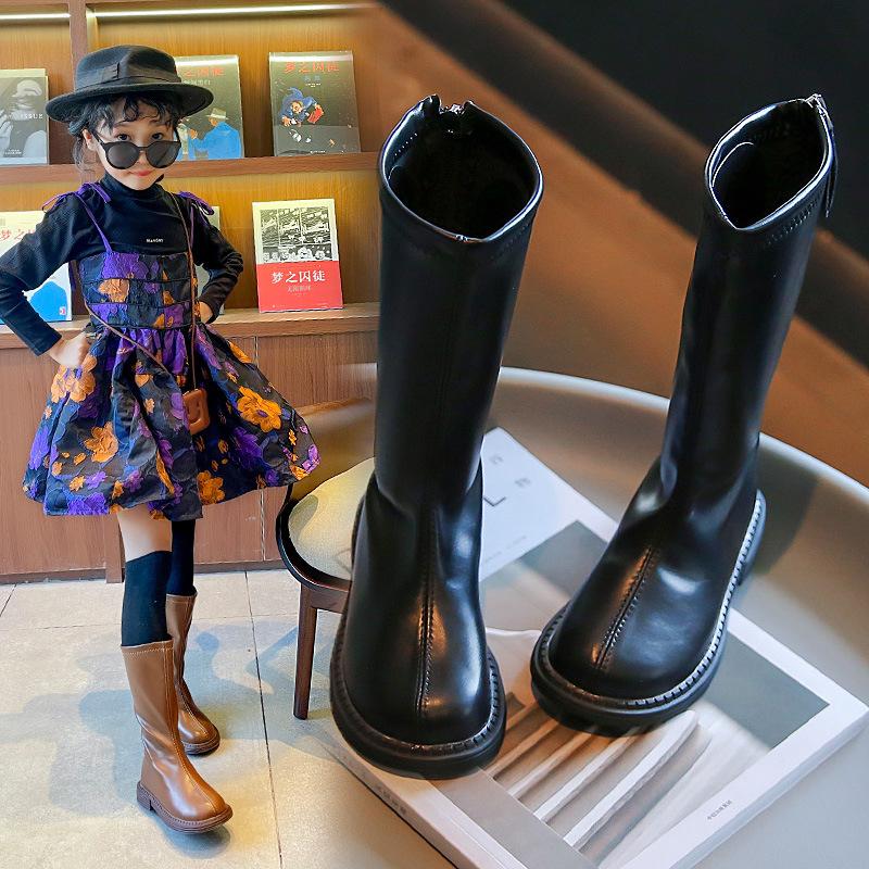 

новые ботинки противоскользящие мягкие подошвы средние детские высокие ботинки 32