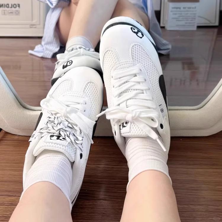 Dexun shoes 2025 new summer mesh breathable thin casual sports little white flat-bottomed versatile Forrest Gump shoes women's shoes