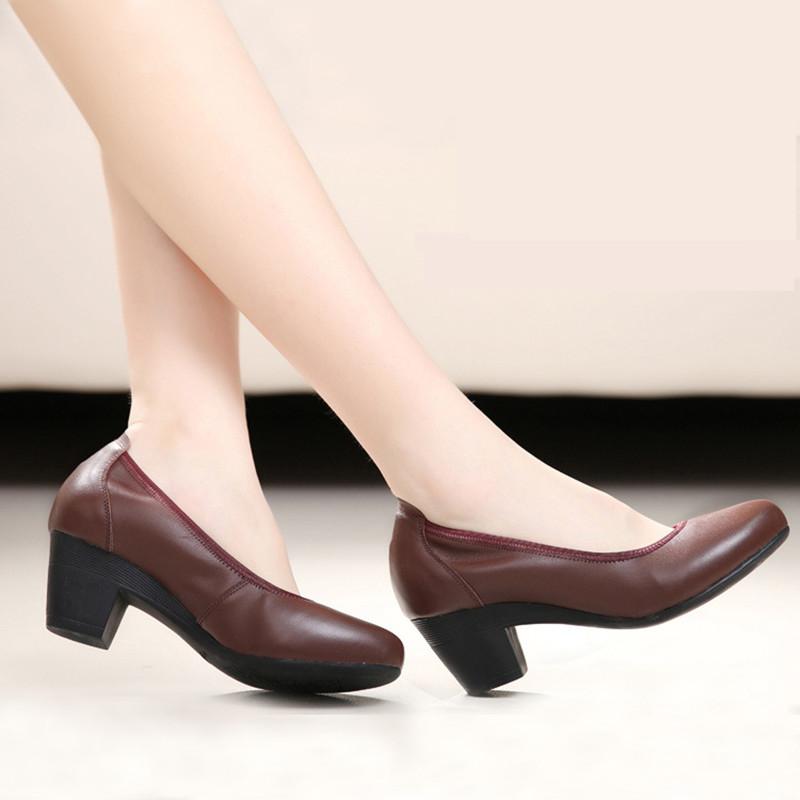 Fashion Women Genuine Leather Shoes Office Lady Shoes Women Wedge Ballet Shoes 2017 Newest High Heels Pumps Woman Mom Shoes Plus Size