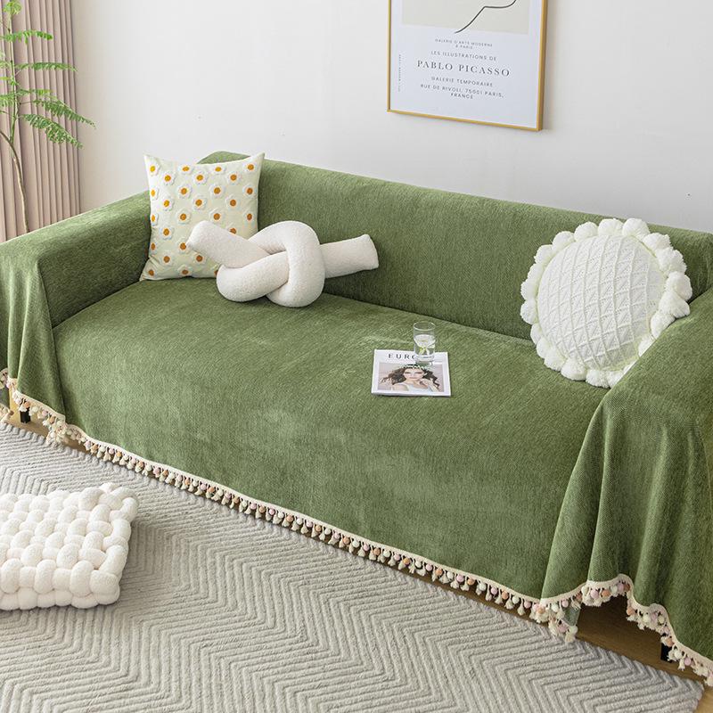 Chenille Waterproof Non-Slip Sofa Cover: Anti-Cat Scratch, Dust-Proof, All-Season Use.