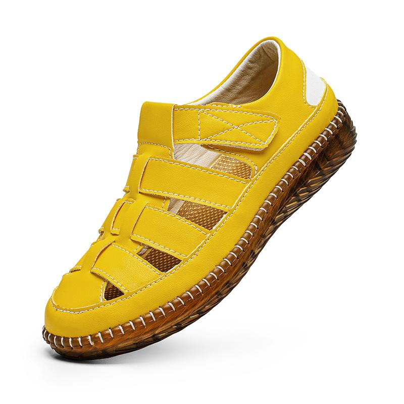 Sandals women's summer 2025 new popular Roman flat-bottomed woven soft-soled lightweight mother non-slip beach shoes