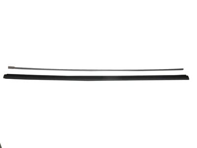 Pro Volkswagen Passat B5 2001-2005  panel výplně předních dveří  levý  černý  nikl  s lištami Oem 3B0853515C