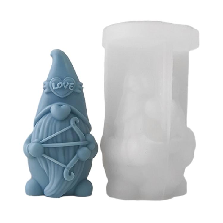 Love Heart Gnome Silicone Mold DIY Table Ornament Tool Scented Candle Mold