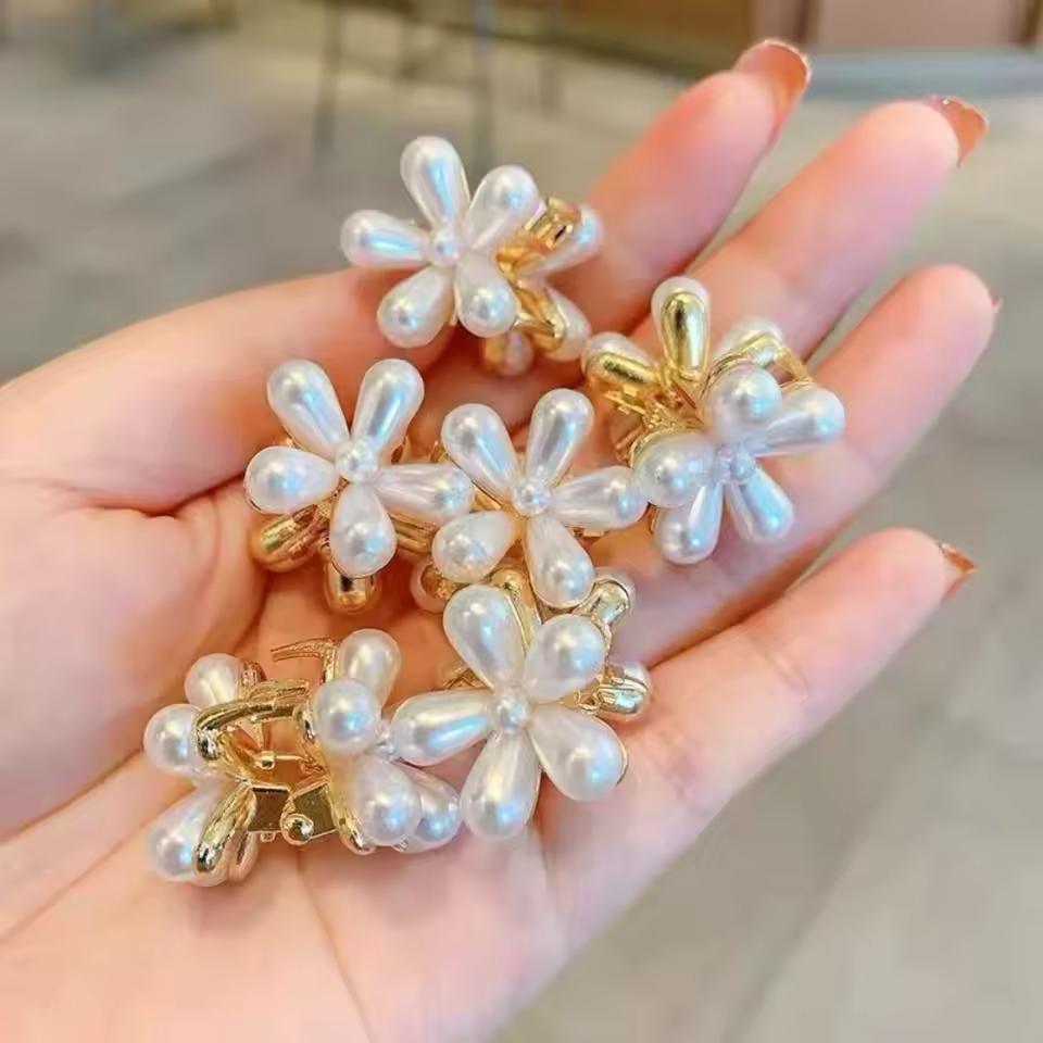 2~10Pcs Small Mini Pearl Claw Clips with Flower Design, Sweet Artificial Bangs Clips Decorative Hair Accessories for Women Girls