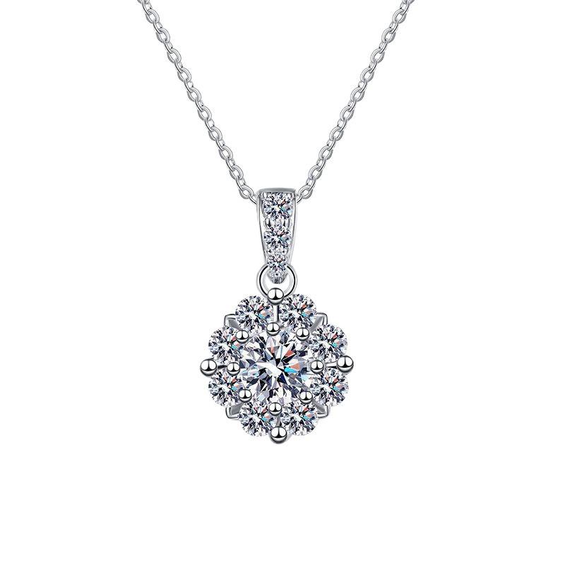 European-American S925 Sterling Silver Necklace with D Color Moissanite Sunflower Pendant 5.0mm High Carbon Stone