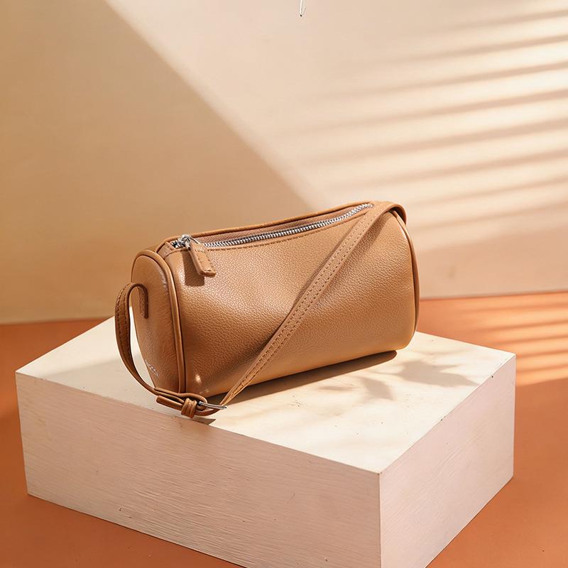 Women's 2025 Fashionable Single Shoulder Crossbody Pillow Bag with Pen Holder