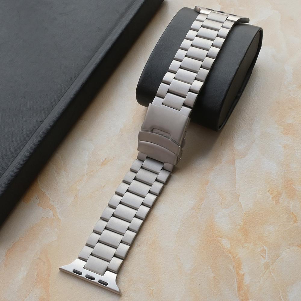 

Titanium Ultra Band for Apple Watch Series 10 46mm Ultra2 49mm Luxury Men Titanium Bracelet for Series 9 8 7 6 5 4 SE 45mm 44mm 49mm 46mm 45mm 44mm