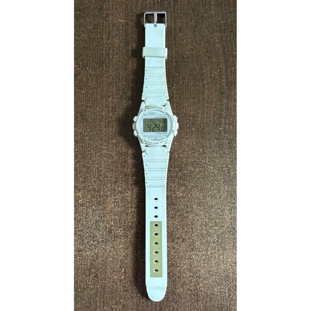 TIMEX Atlantis100 Limited White