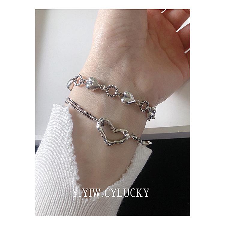 Korean Geometric Heart Bracelet: Retro Fashion for Women
