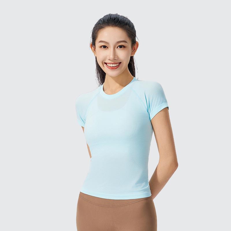 

Lulu Быстросохнущая футболка для йоги Swiftly Tech облегающего кроя - с коротким рукавом, с круглым вырезом, фитнес-топ M