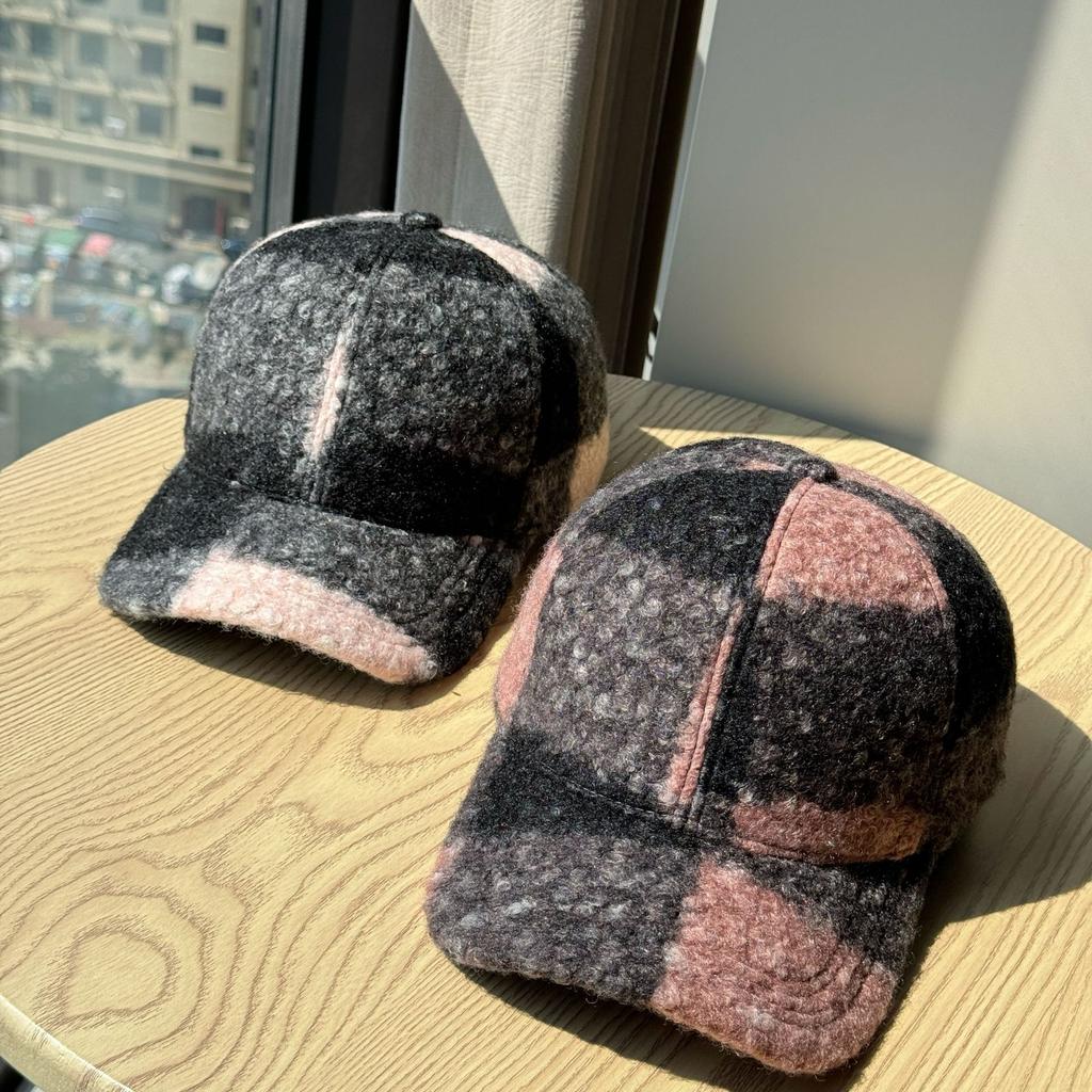 Color Blocked Imitation Teddy Velvet Baseball Hat for Women In Autumn and Winter Thickened Warm Peaked Cap Trendy Brand Sun Hat for Men