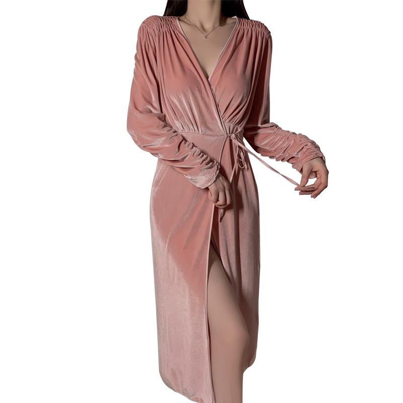 Guiruo Velvet Lace-Up Robe & Sexy Pleated Cuffs Suit for Autumn/Winter