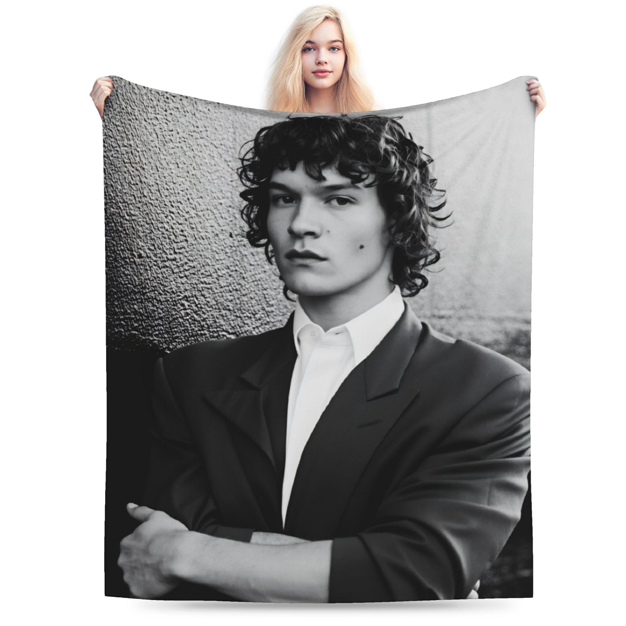 

Warm Blankets Students Camping Connor Storrie Heated Rivalry Bedding Throws Flannel Bedspread For Outdoor Novelty Sofa Bed Cover 30x40in