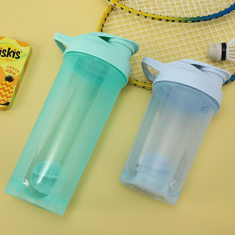 700ML Portable Fitness Water Cup, Meal Replacement Milkshake Cup, Protein Powder Shaker Cup, Graduated Mixing Cup
