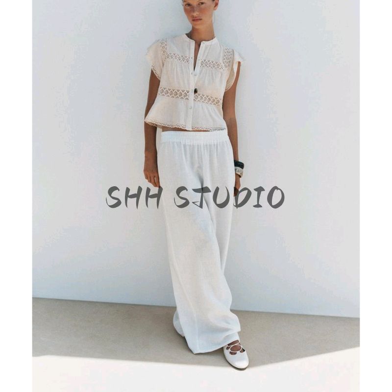 Summer Women's Clothing Single Row Multi-Buckle Round Neck Super Short Sleeve Straight Lace Crocheted Vacation Style Tops 3666107