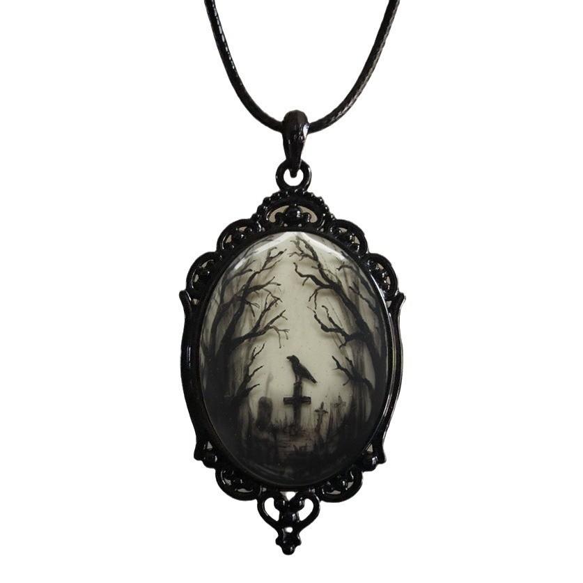 Collana Ciondolo Corvo Gotico con Charm in Lega e Cordino in Pelle per Donne