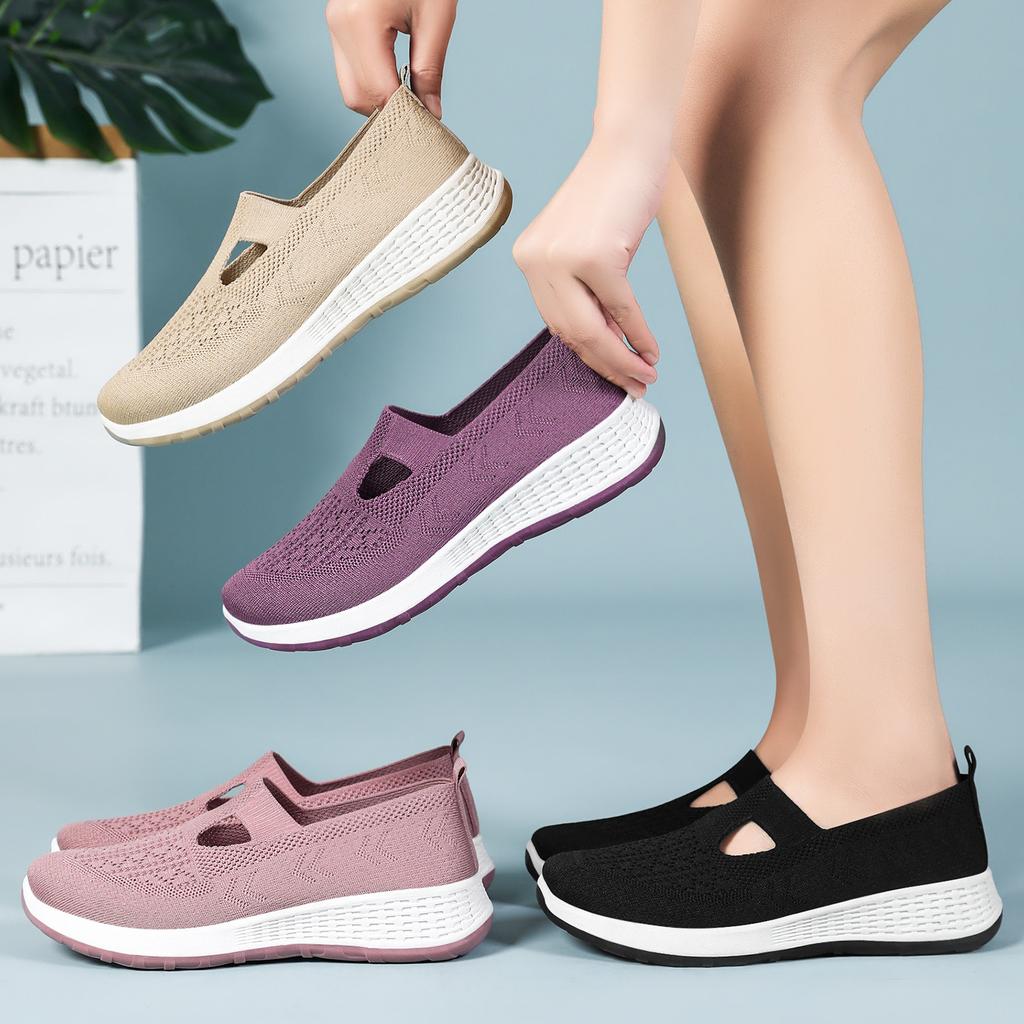 Women's Shoes Spring Slip On Mom Shoes Soft Bottom Cloth Shoes Comfortable Low Top Elderly Shoes Casual Soft Sole Non Slip Walking All Day Sneakers