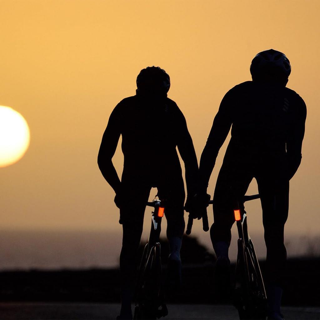 Nogu MID COBBER Tail Light USB Charging