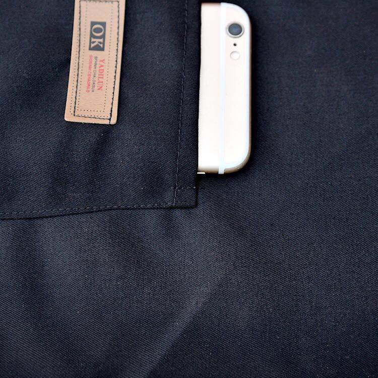 Korean Fashion Waterproof Canvas Apron for Men and Women - Ideal for Coffee Shops, Baking, Restaurants, and Nail Art.