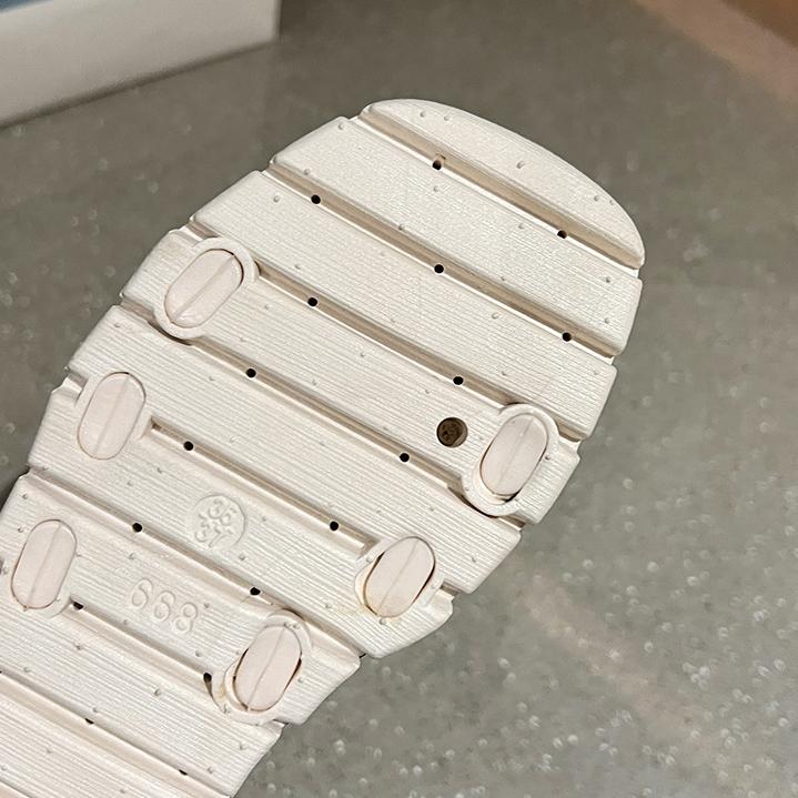 Summer High-heeled Cool Slippers for Women Fashionable Thick Soled Flat Drag Home Anti Slip Simple Gold Buckle